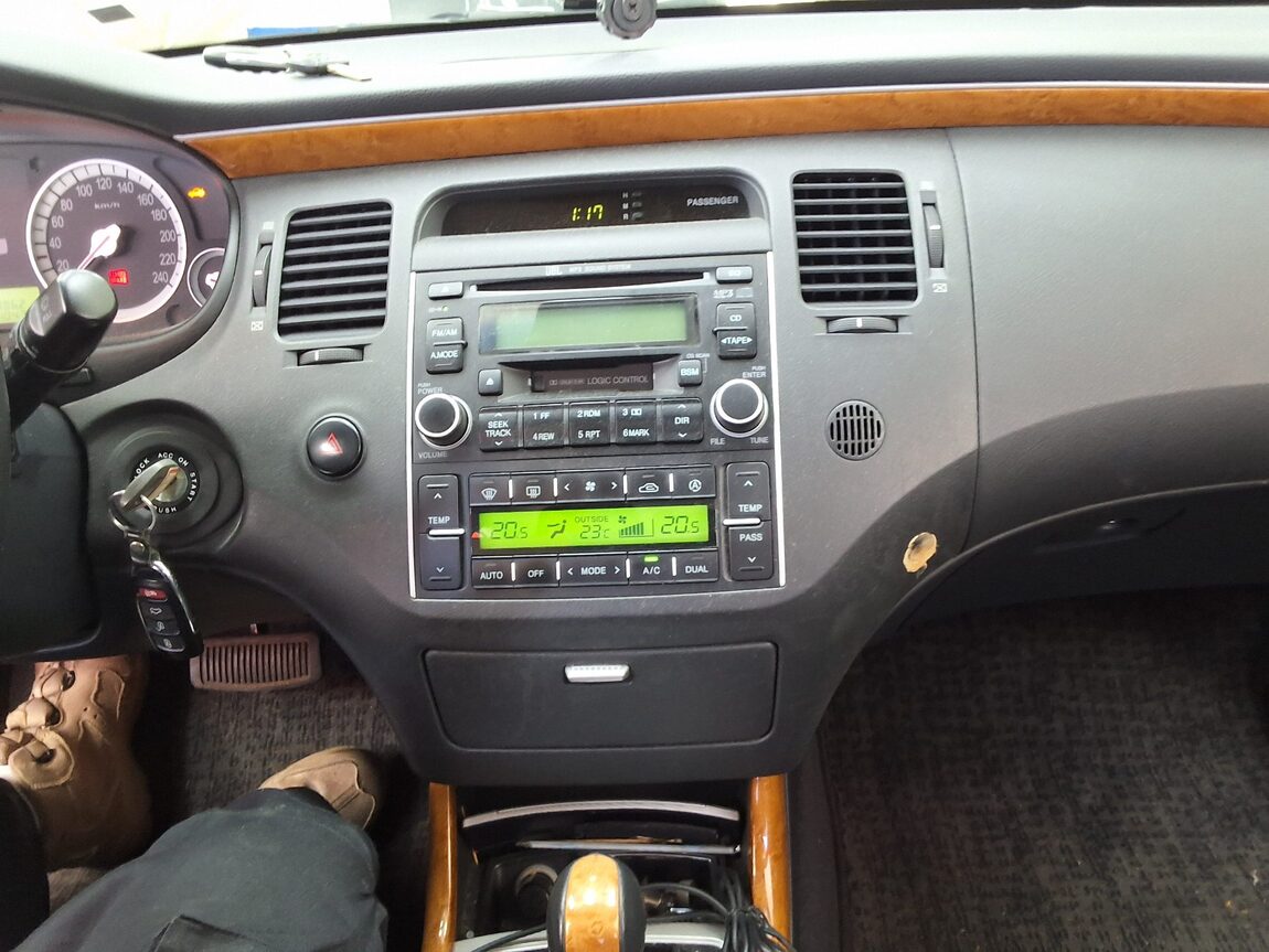 HYUNDAI GRANDEUR TG Q270 BASE MODEL 2006 - zdjęcie 24