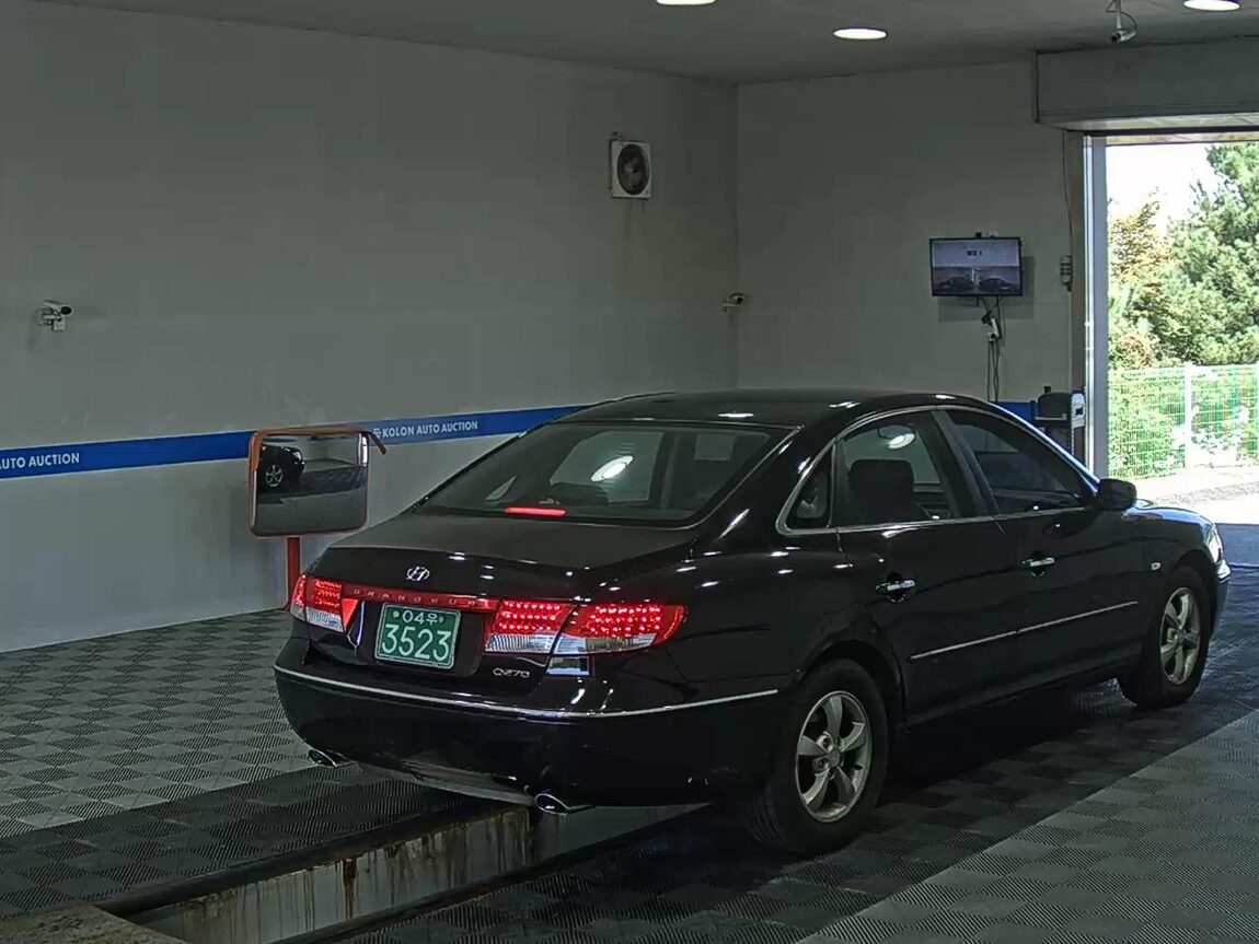 HYUNDAI GRANDEUR TG Q270 BASE MODEL 2006 - zdjęcie 5