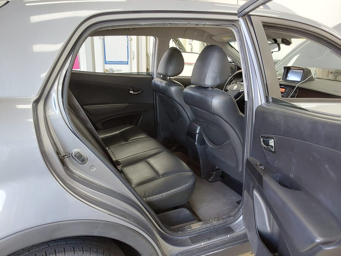 KG MOBILITY (SSANGYONG) KORANDO C CLUBBY 2WD PARK 2011 - zdjęcie 13