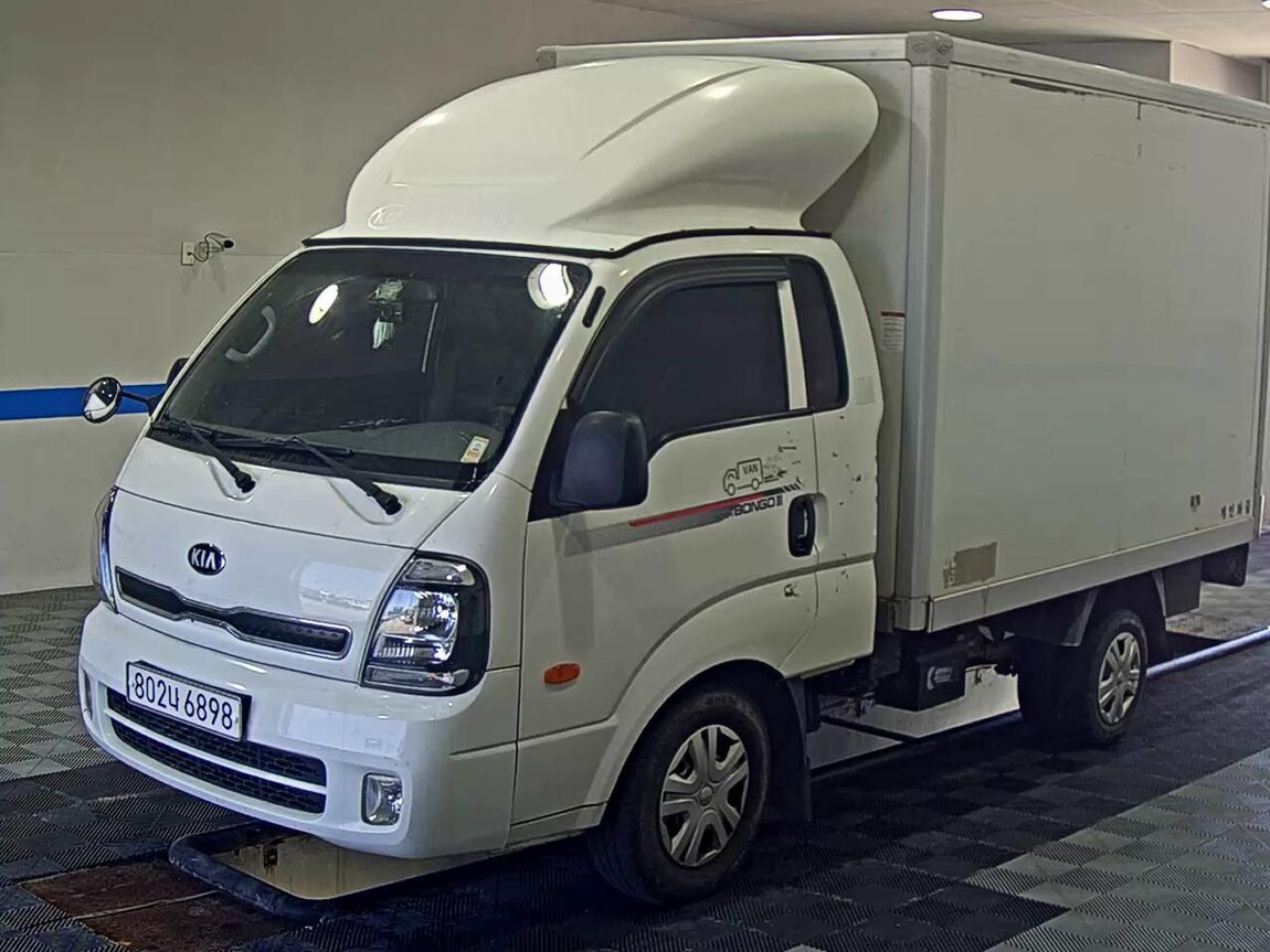 KIA THE NEW BONGO III CARGO BUILT-IN BOX TRUCK PLUS MODEL 2020 - zdjęcie 2