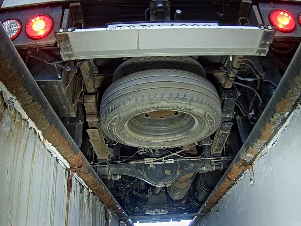 KIA THE NEW BONGO III CARGO BUILT-IN BOX TRUCK PLUS MODEL 2020 - zdjęcie 8