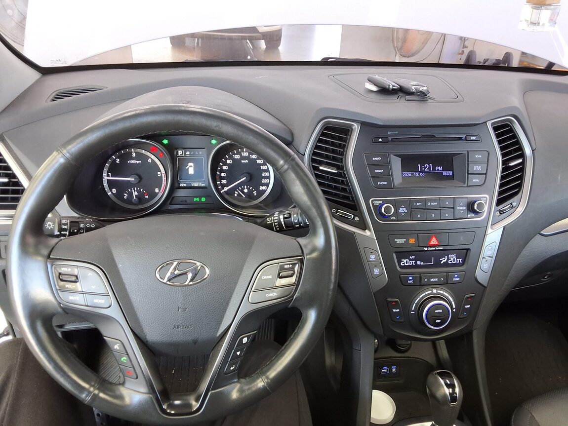 HYUNDAI SANTA FE THE PRIME DIESEL R2.0 2WD PREMIUM 2016 - zdjęcie 18