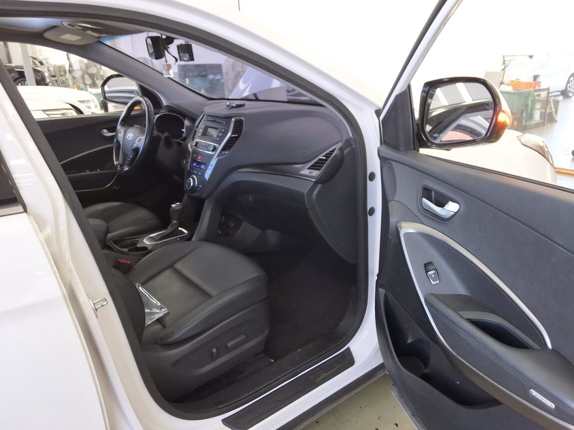 HYUNDAI SANTA FE THE PRIME DIESEL R2.0 2WD PREMIUM 2016 - zdjęcie 14