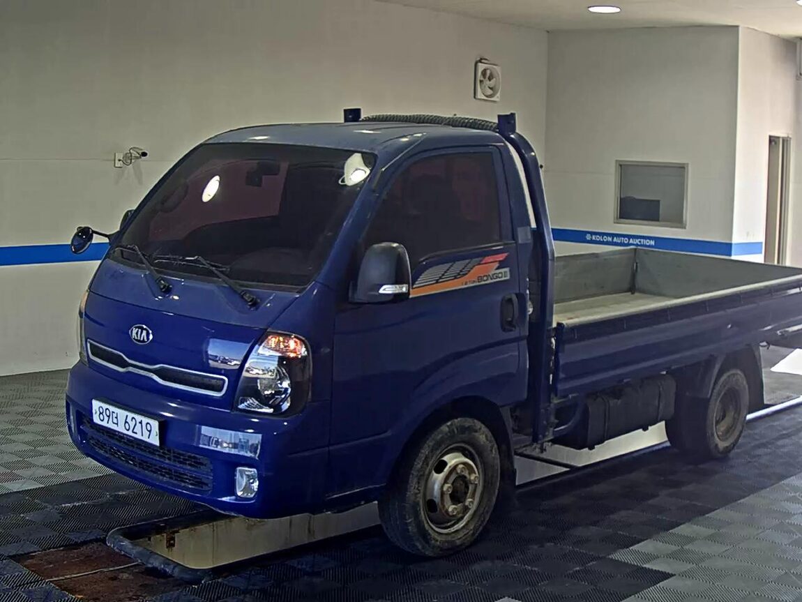KIA BONGO III CARGO 1.2 TON STANDARD CAB EXTRA LONG WHEELBASE 2019 - zdjęcie 2