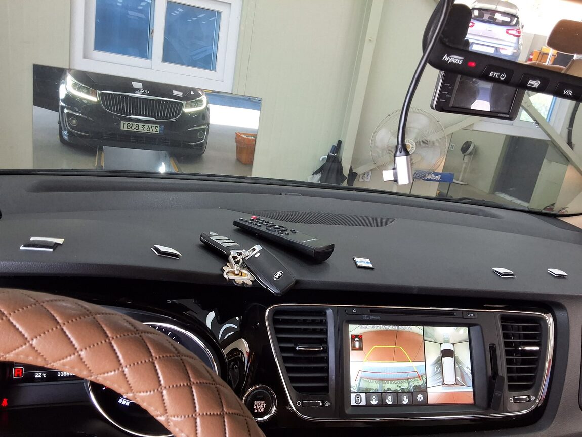 KIA ALL NEW CARNIVAL HI-LIMOUSINE DIESEL 9-SEATER NOBLESSE 2018 - zdjęcie 25