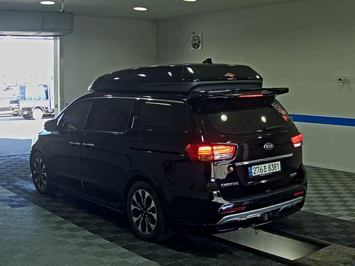 KIA ALL NEW CARNIVAL HI-LIMOUSINE DIESEL 9-SEATER NOBLESSE 2018 - zdjęcie 6
