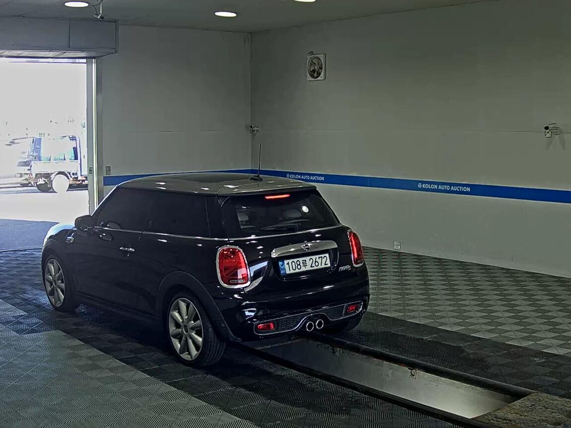 MINI COOPER (3RD GEN) 2.0 S KINGS ROAD EDITION 2020 - zdjęcie 6