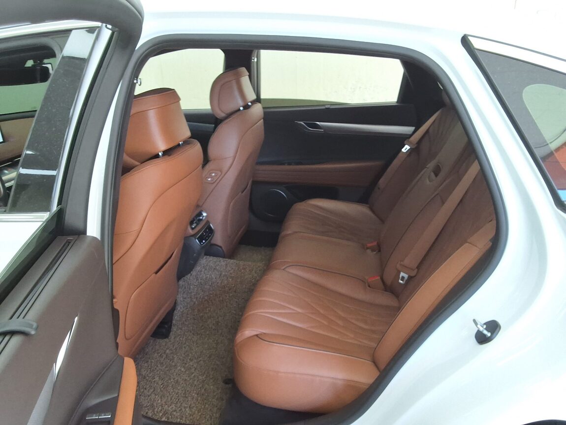 GENESIS THE ALL NEW G80 GASOLINE 3.5 AWD BASE MODEL 2022 - zdjęcie 13