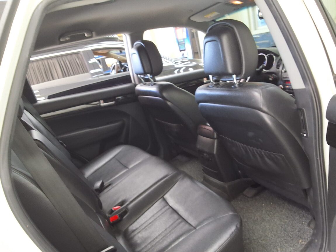 KIA SORENTO R DIESEL 2.0 2WD TLX LUXURY MODEL 2011 - zdjęcie 14
