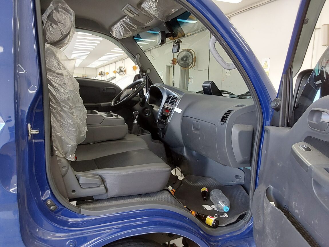 KIA THE NEW BONGO III CARGO 1.2 TON STANDARD CAB EXTRA LONG WHEELBASE GL 2023 - zdjęcie 12