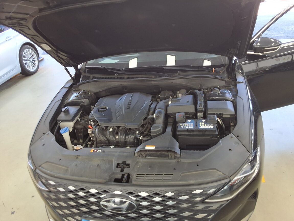 HYUNDAI THE NEW GRANDEUR IG GASOLINE 2.5 PREMIUM CHOICE 2020 - zdjęcie 18