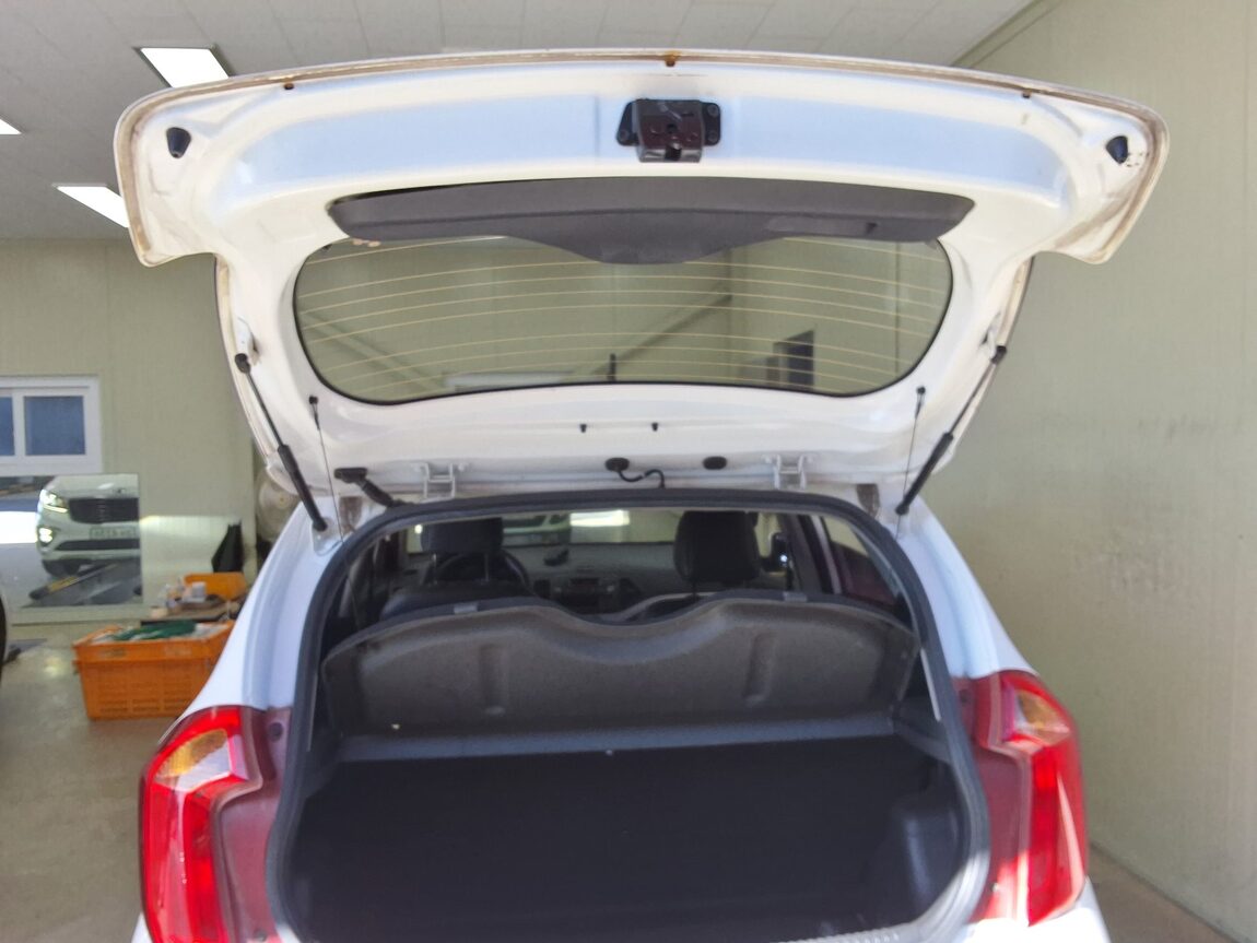KIA ALL NEW MORNING GASOLINE DELUXE 2012 - zdjęcie 16