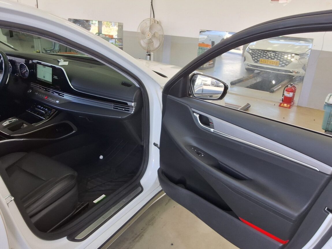 HYUNDAI THE NEW GRANDEUR IG LPi 3.0 BUSINESS DELUXE TYPE 2022 - zdjęcie 14