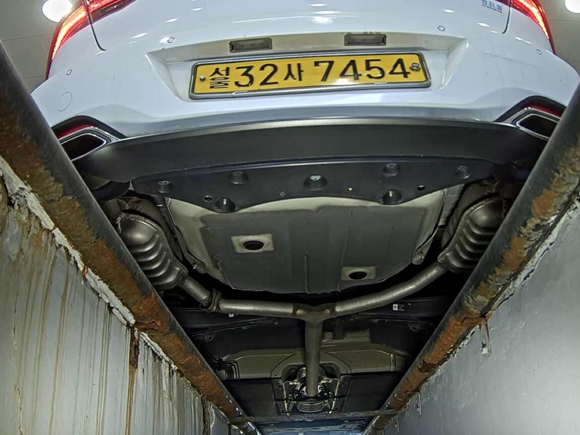 HYUNDAI THE NEW GRANDEUR IG LPi 3.0 BUSINESS DELUXE TYPE 2022 - zdjęcie 8