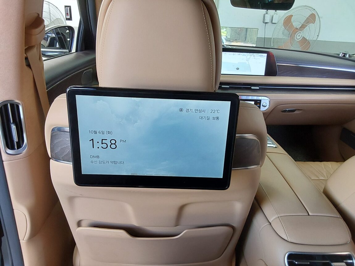 GENESIS NEW G90 3.5 TURBO AWD BASE MODEL 2023 - zdjęcie 19