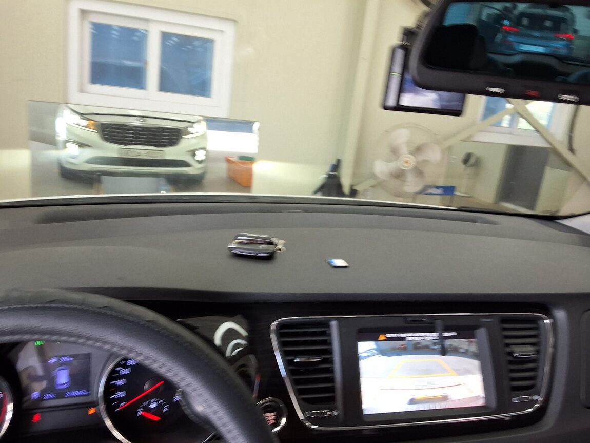 KIA THE NEW CARNIVAL 9-SEATER DIESEL PRESTIGE 2019 - zdjęcie 25
