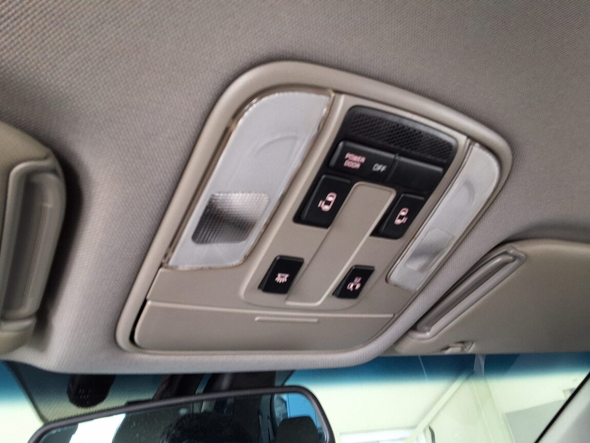 KIA THE NEW CARNIVAL 9-SEATER DIESEL PRESTIGE 2019 - zdjęcie 26