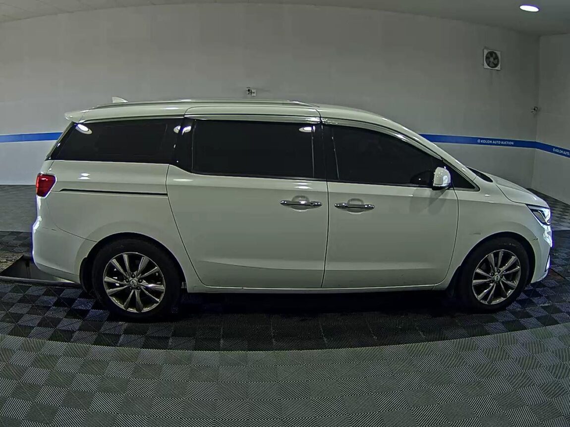 KIA THE NEW CARNIVAL 9-SEATER DIESEL PRESTIGE 2019 - zdjęcie 4