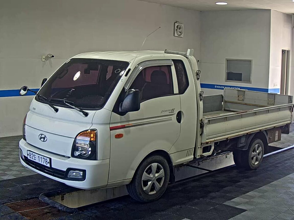 HYUNDAI PORTER II CRDi SUPER CAB EXTRA LONG WHEELBASE HIGH SUPER 2016 - zdjęcie 2
