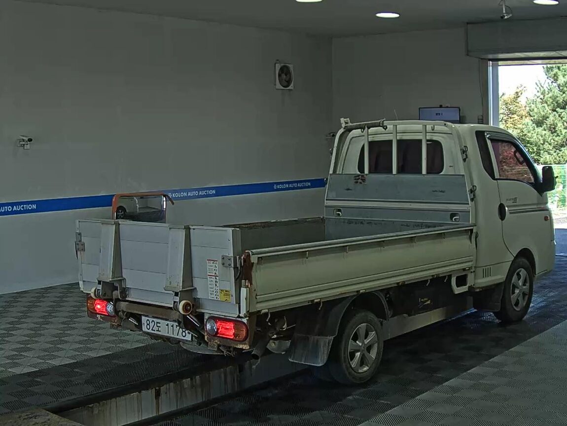 HYUNDAI PORTER II CRDi SUPER CAB EXTRA LONG WHEELBASE HIGH SUPER 2016 - zdjęcie 5