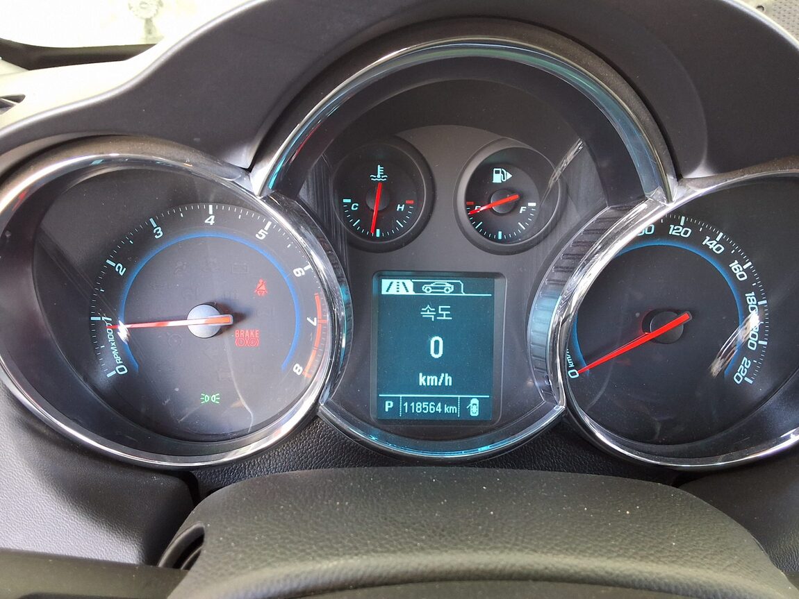 CHEVROLET (DAEWOO) AMAZING CRUZE 4-DOOR 1.4 TURBO LTZ 2015 - zdjęcie 9