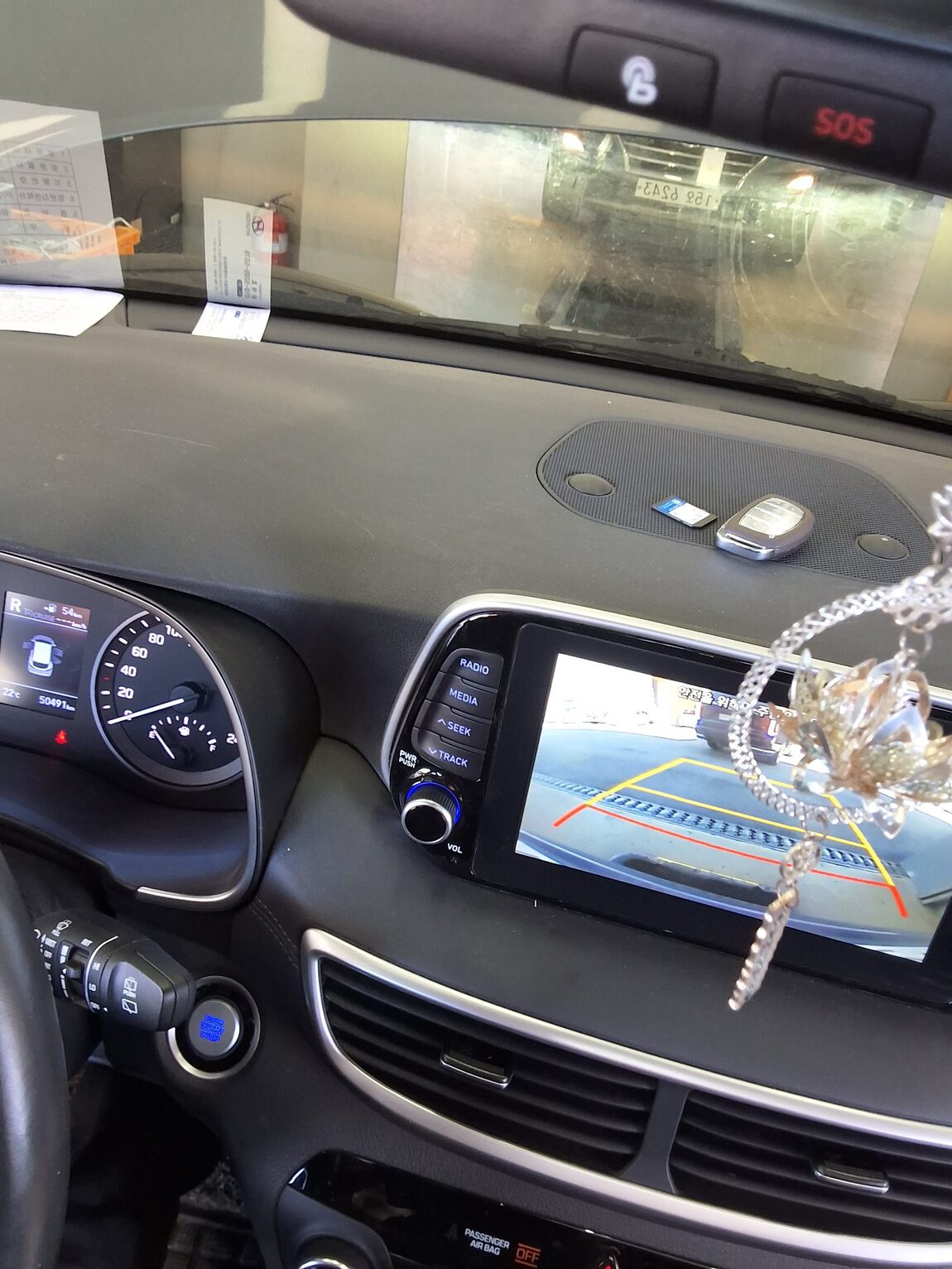 HYUNDAI NEW TUCSON 1.6 GASOLINE AWD PREMIUM 2019 - zdjęcie 18