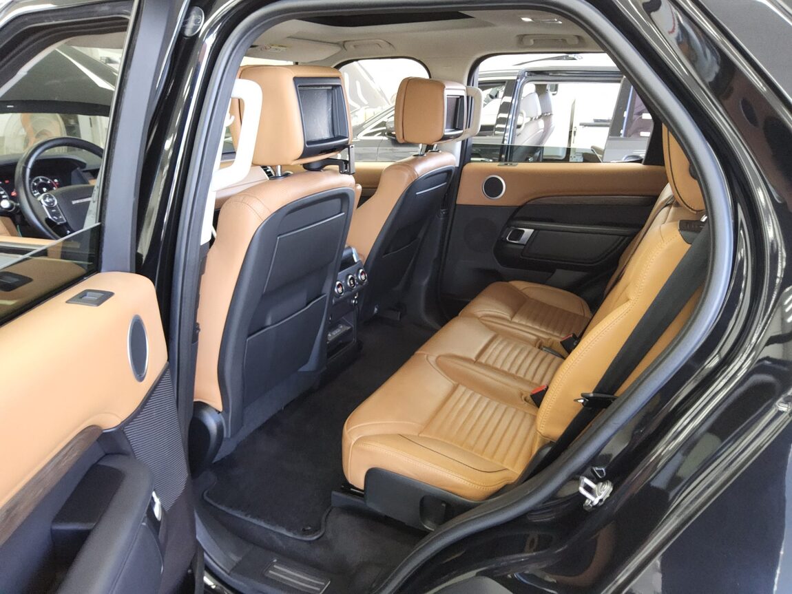 LAND ROVER DISCOVERY 5 3.0 TD6 HSE LUXURY 2018 - zdjęcie 12