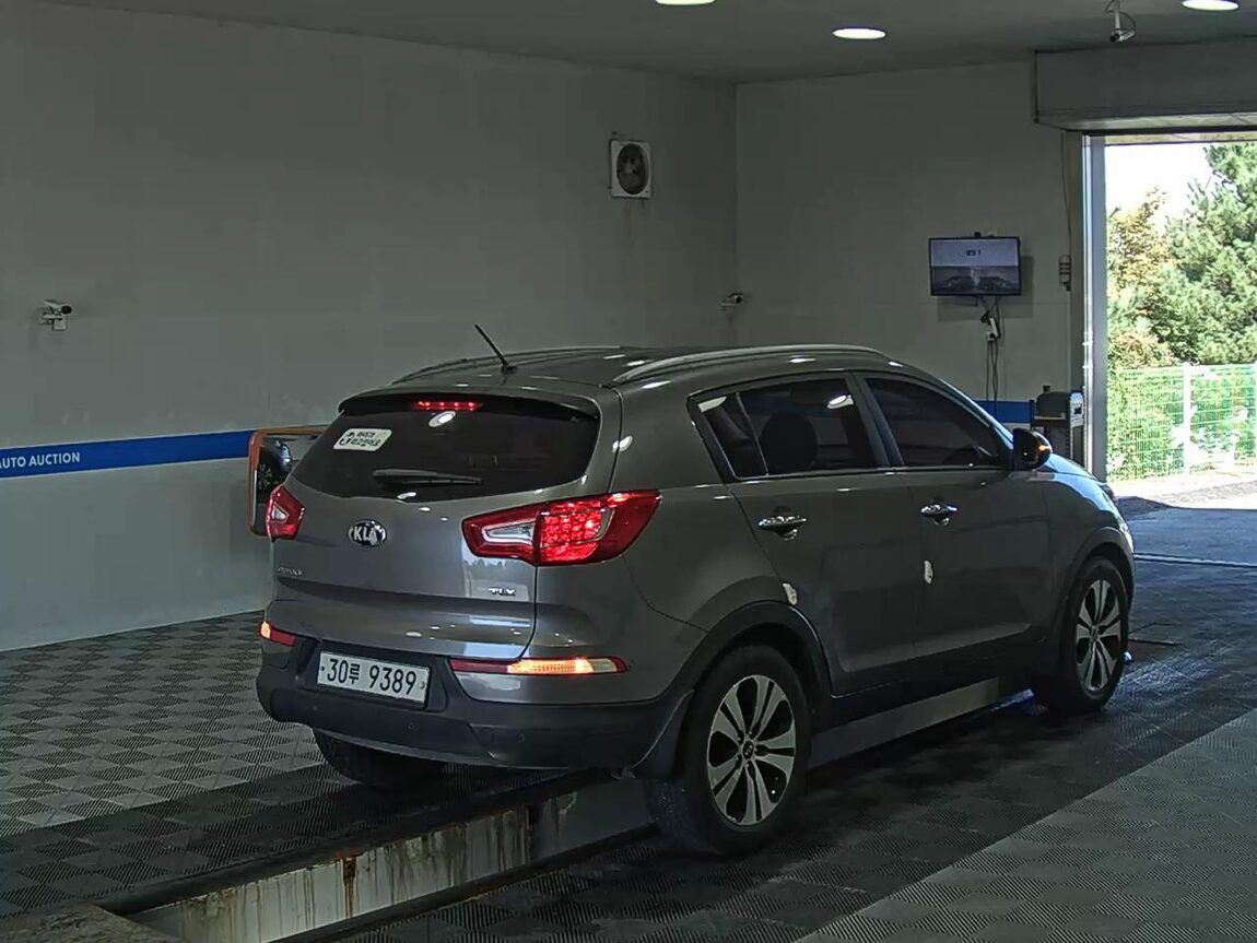 KIA SPORTAGE R DIESEL R2.0 2WD TLX LUXURY MODEL 2013 - zdjęcie 5