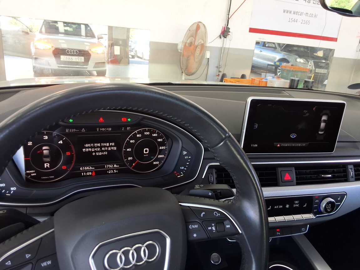 AUDI A4 (5TH GEN) 30 TDI 2018 - zdjęcie 18
