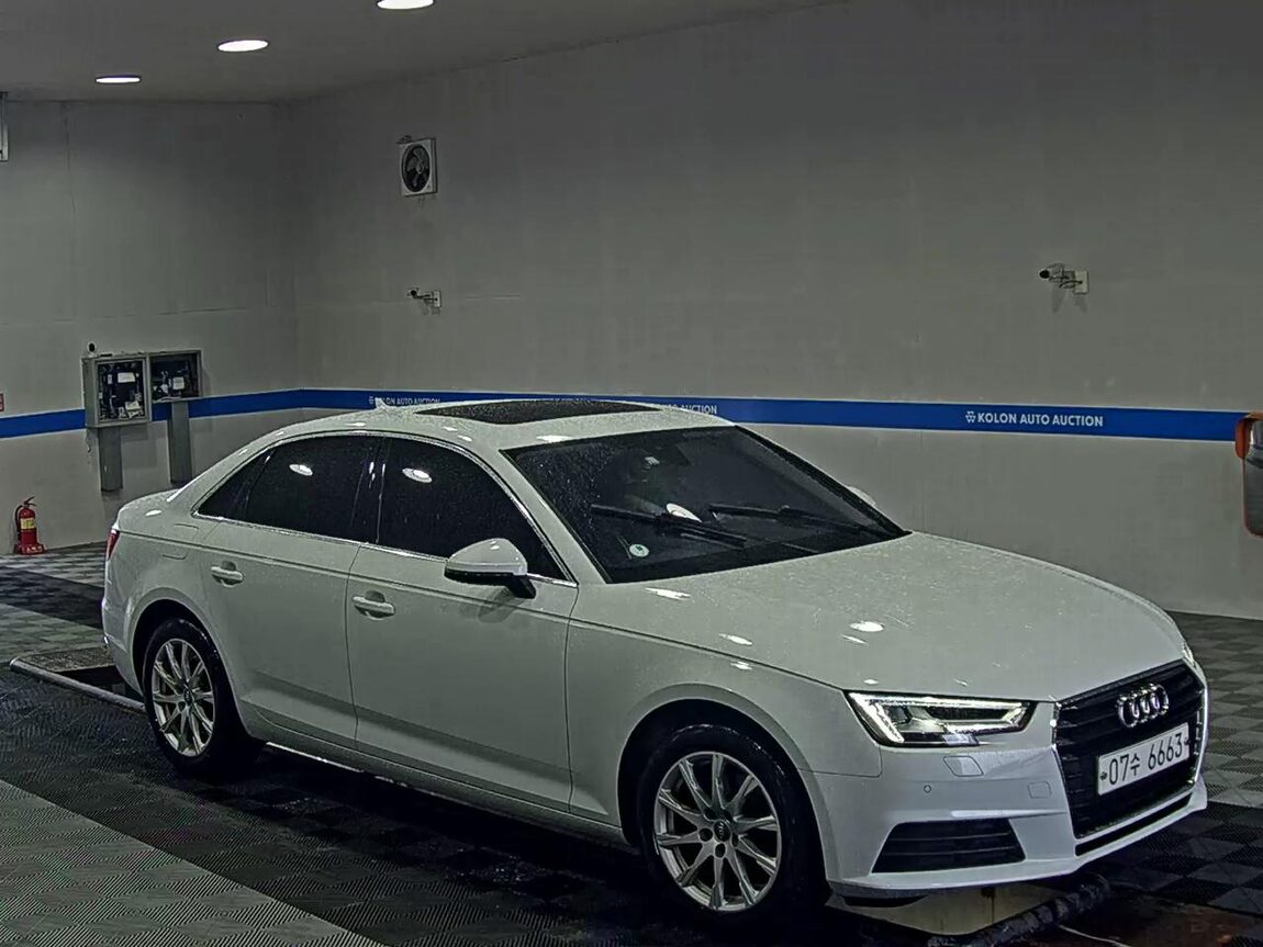 AUDI A4 (5TH GEN) 30 TDI 2018 - zdjęcie 3