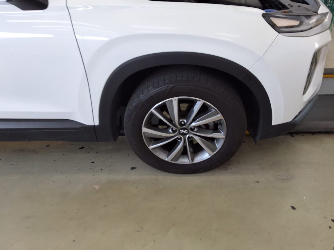 HYUNDAI SANTA FE (TM) R2.0 2WD PREMIUM 2019 - zdjęcie 23