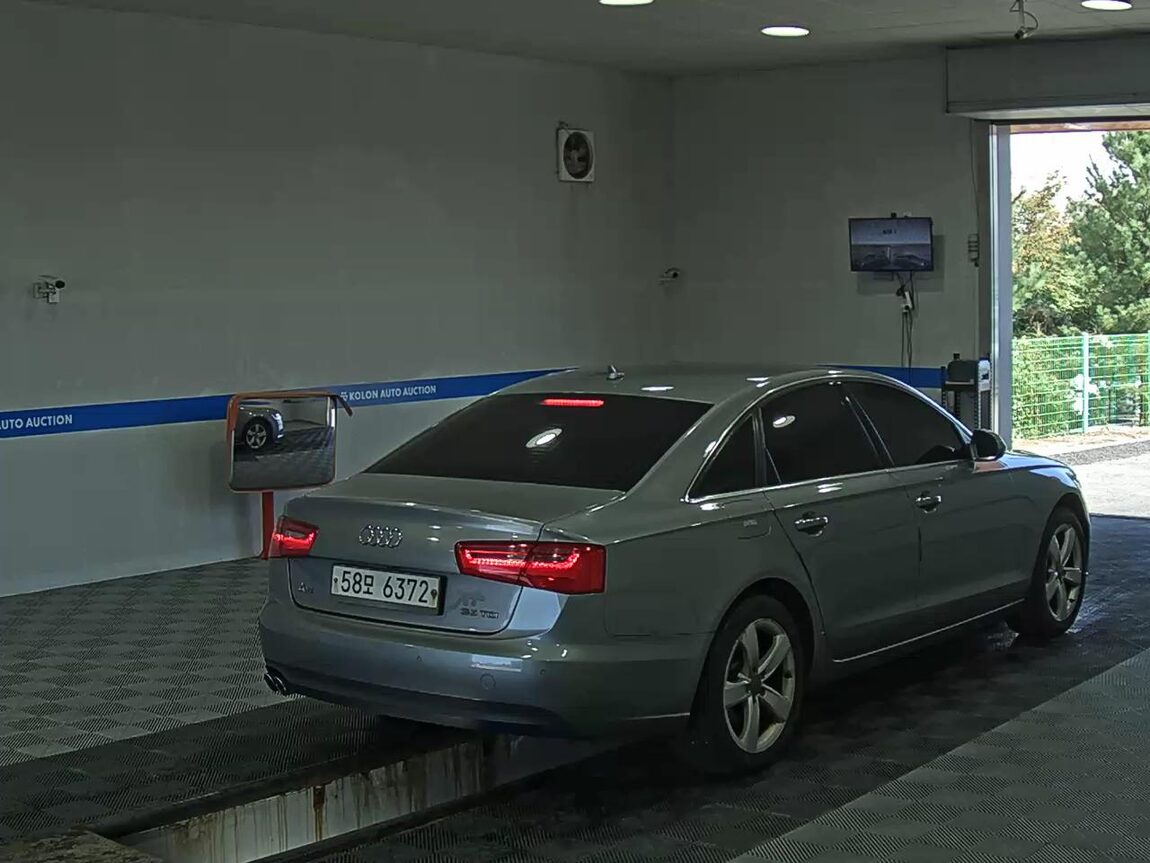 AUDI A6 (4TH GEN) 35 TDI DYNAMIC 2015 - zdjęcie 5