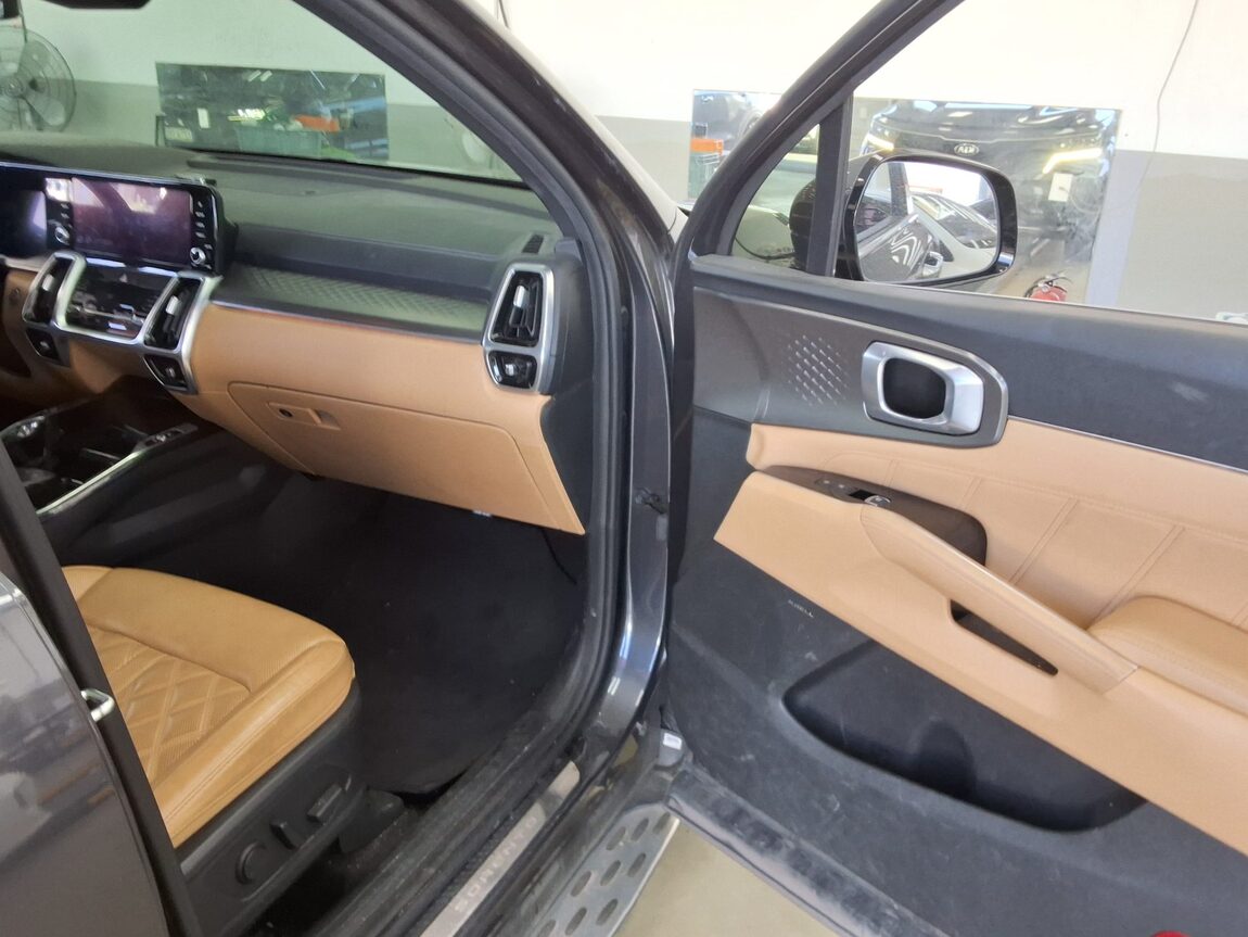 KIA NEW SORENTO (MQ4) 2.2 DIESEL 4WD SIGNATURE 2021 - zdjęcie 14