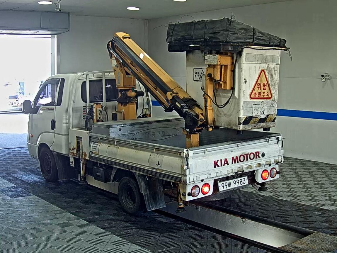 KIA BONGO III CARGO AERIAL WORK PLATFORM 2016 - zdjęcie 6