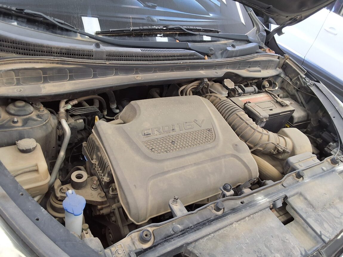 HYUNDAI TUCSON ix DIESEL R20 2WD LX20 PREMIER 2011 - zdjęcie 24