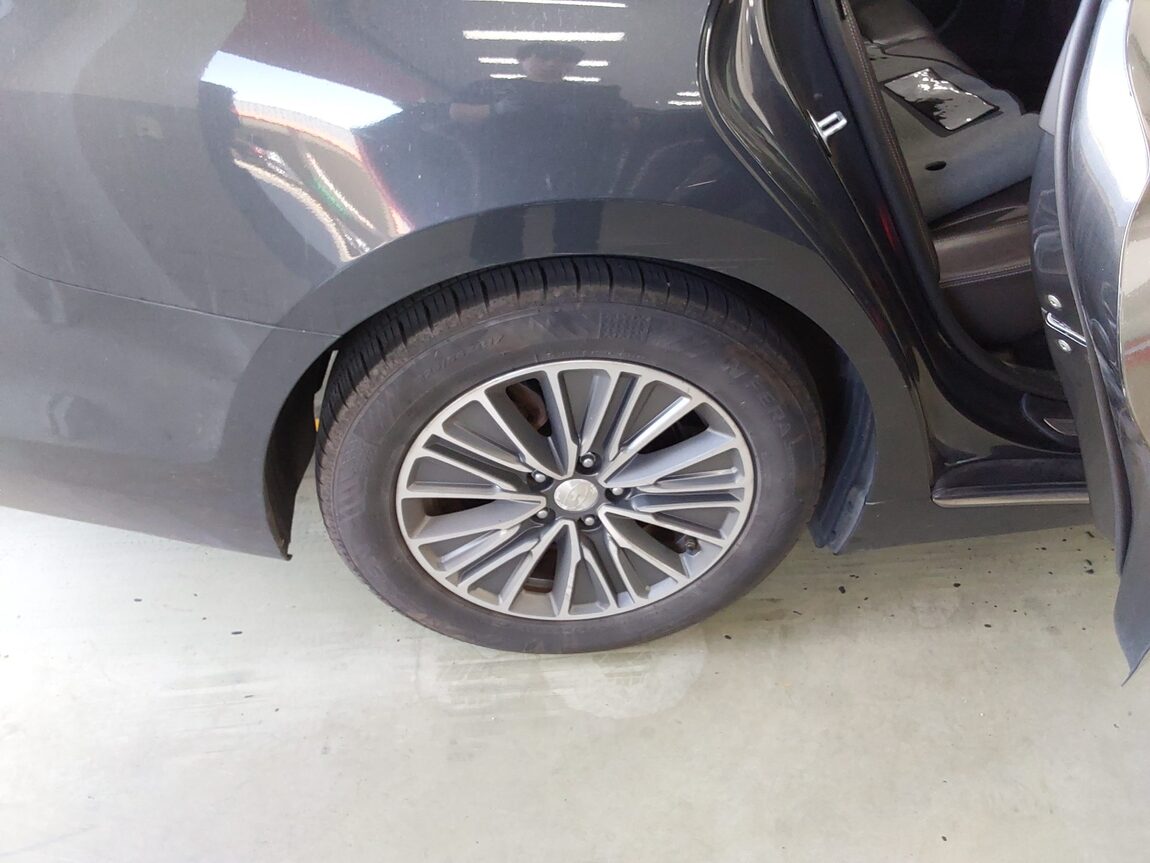 HYUNDAI GRANDEUR IG HYBRID 2.4 HEV EXCLUSIVE SPECIAL 2019 - zdjęcie 23
