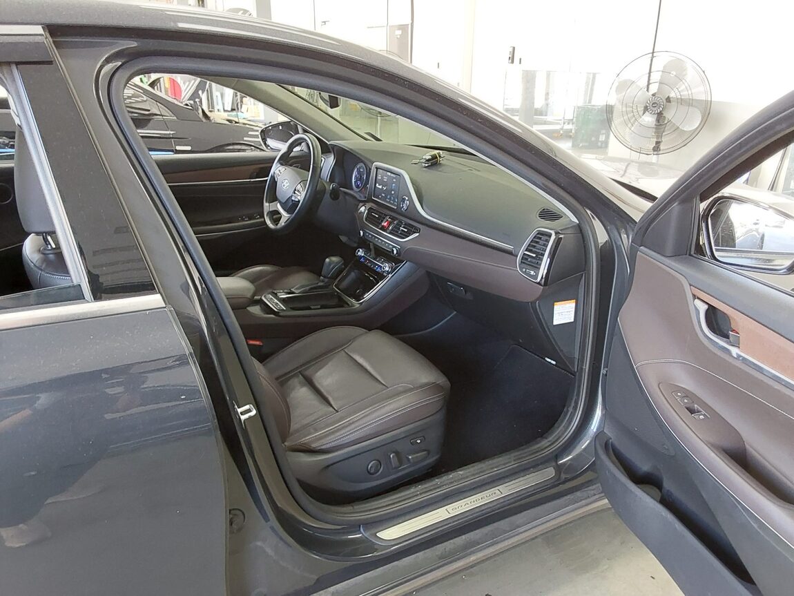 HYUNDAI GRANDEUR IG HYBRID 2.4 HEV EXCLUSIVE SPECIAL 2019 - zdjęcie 14