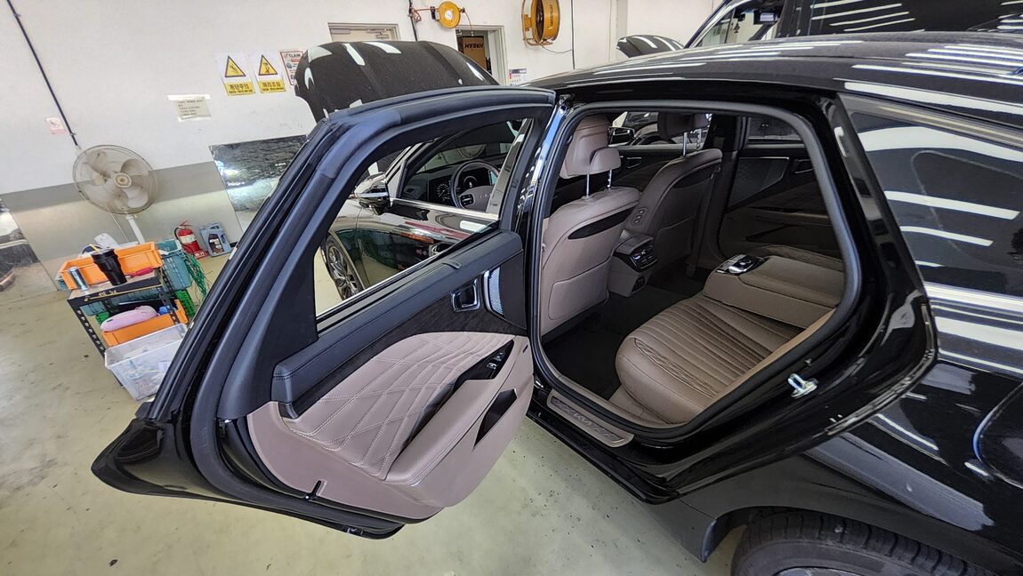 KIA K8 3.5 GDI 4WD PLATINUM 2023 - zdjęcie 12