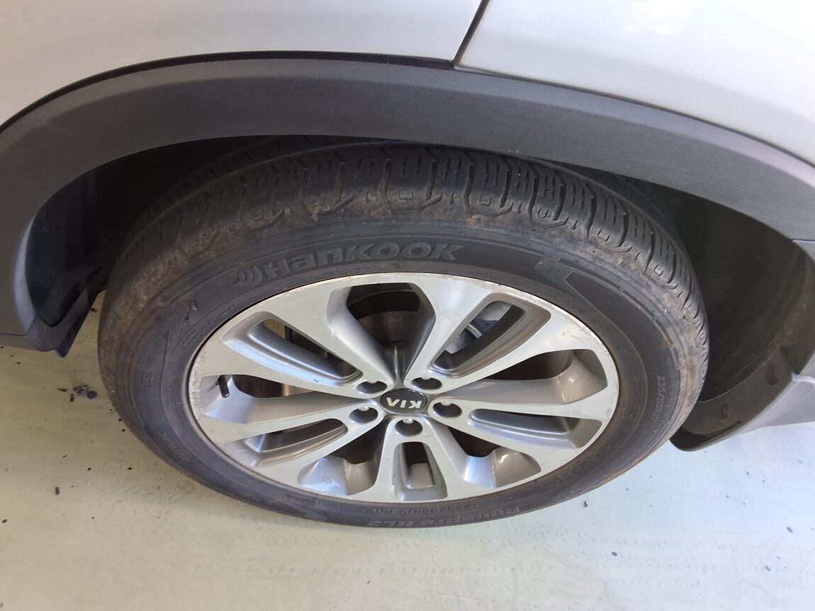 KIA NEW SORENTO R R2.0 2WD TRENDY 2014 - zdjęcie 21