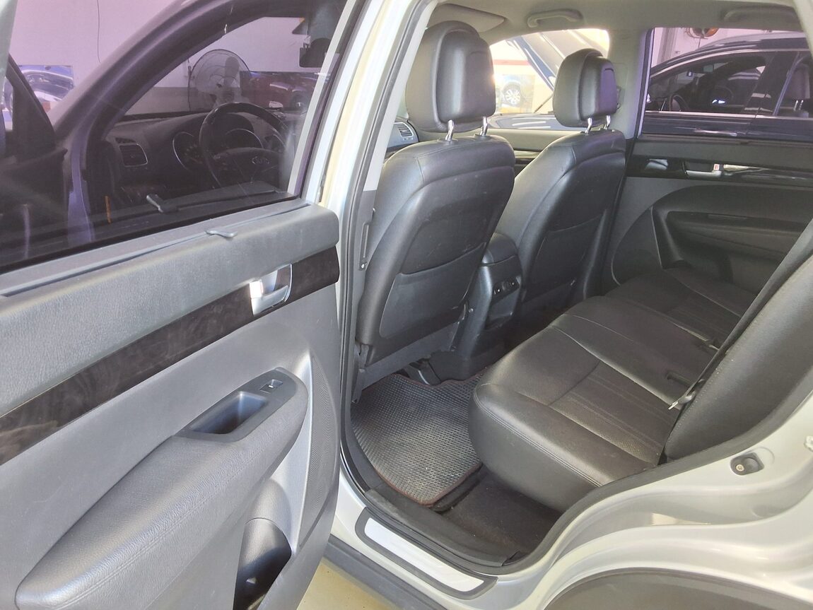 KIA NEW SORENTO R R2.0 2WD TRENDY 2014 - zdjęcie 12