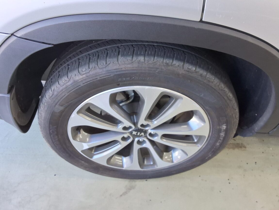 KIA NEW SORENTO R R2.0 2WD TRENDY 2014 - zdjęcie 23