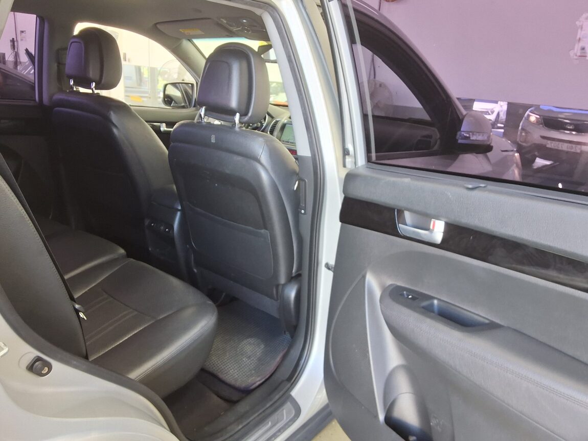 KIA NEW SORENTO R R2.0 2WD TRENDY 2014 - zdjęcie 13