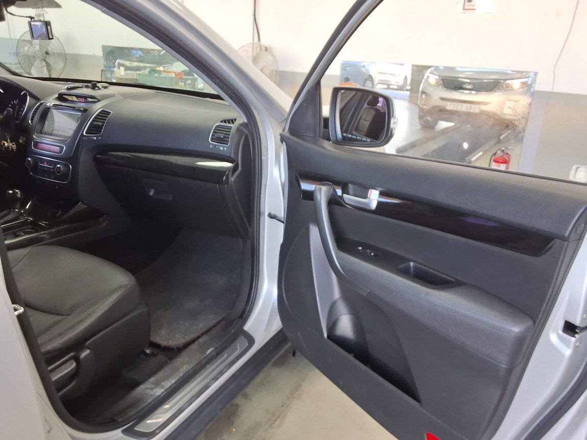 KIA NEW SORENTO R R2.0 2WD TRENDY 2014 - zdjęcie 14