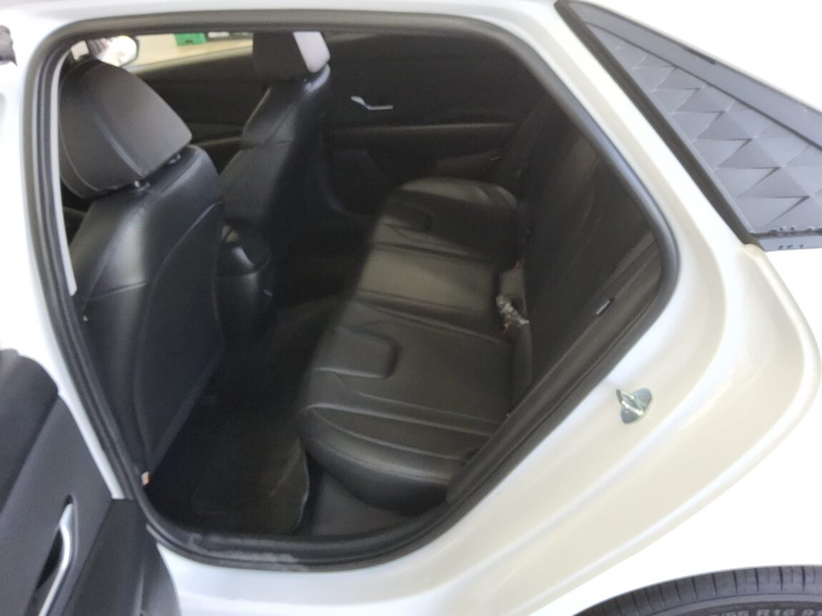 HYUNDAI THE NEW AVANTE (CN7) GASOLINE 1.6 MODERN 2024 - zdjęcie 12