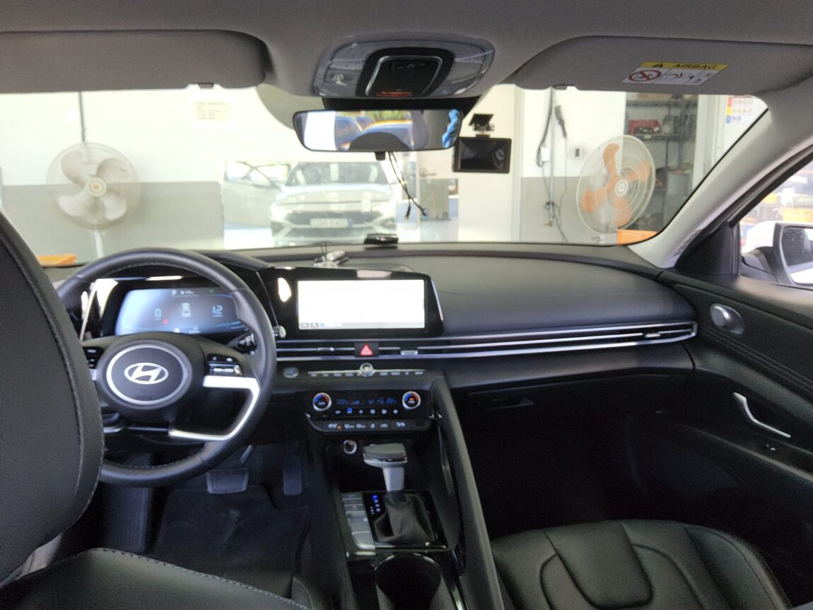 HYUNDAI THE NEW AVANTE (CN7) GASOLINE 1.6 MODERN 2024 - zdjęcie 11