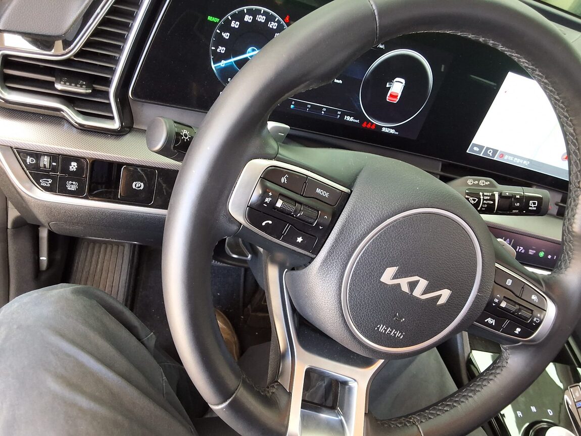 KIA THE ALL NEW SPORTAGE HYBRID 1.6 HEV NOBLESSE 2022 - zdjęcie 23