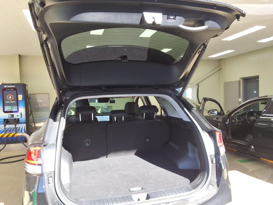 KIA THE ALL NEW SPORTAGE HYBRID 1.6 HEV NOBLESSE 2022 - zdjęcie 16