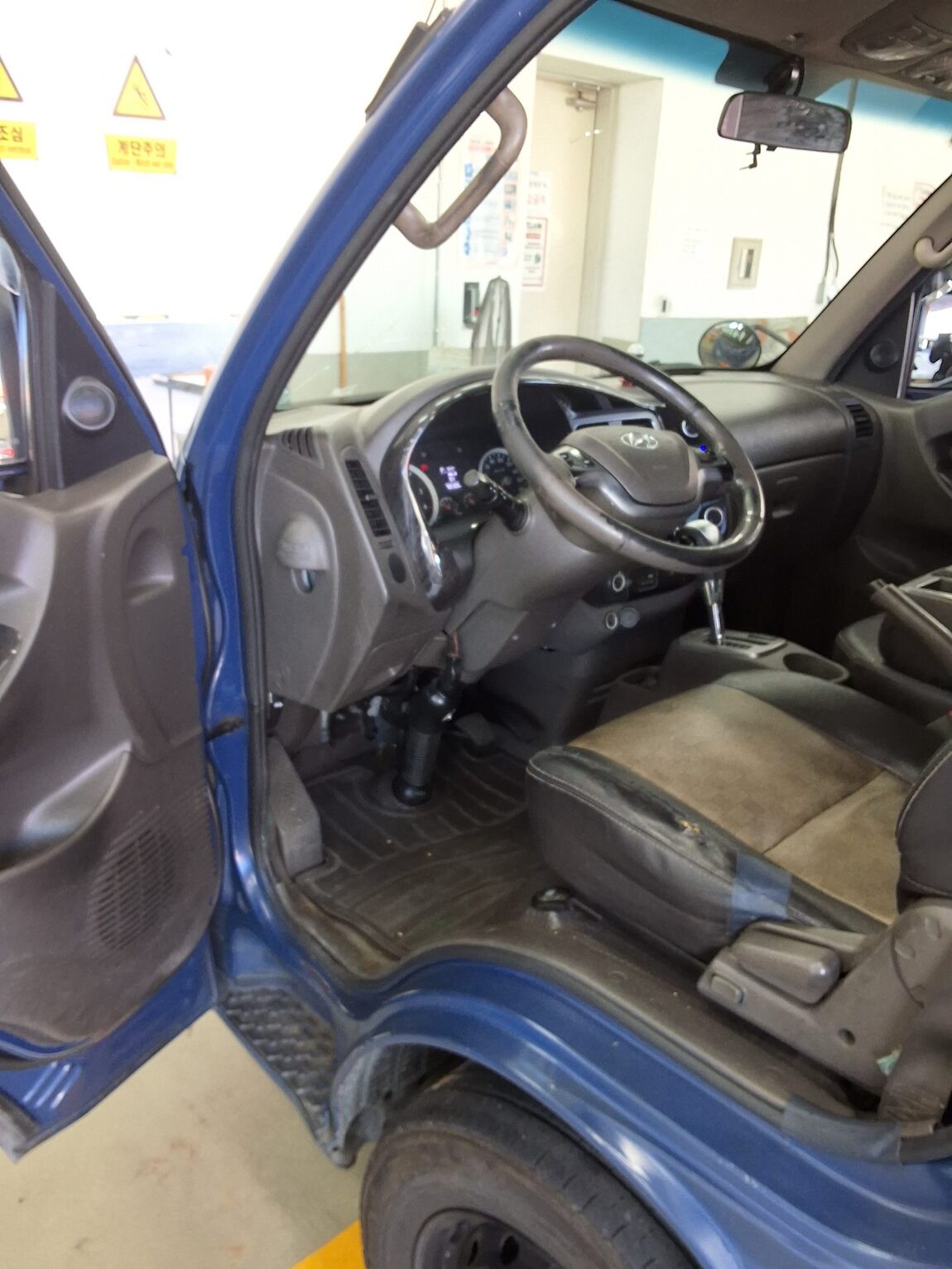 HYUNDAI PORTER II CRDi SUPER CAB EXTRA LONG WHEELBASE MODERN 2018 - zdjęcie 10