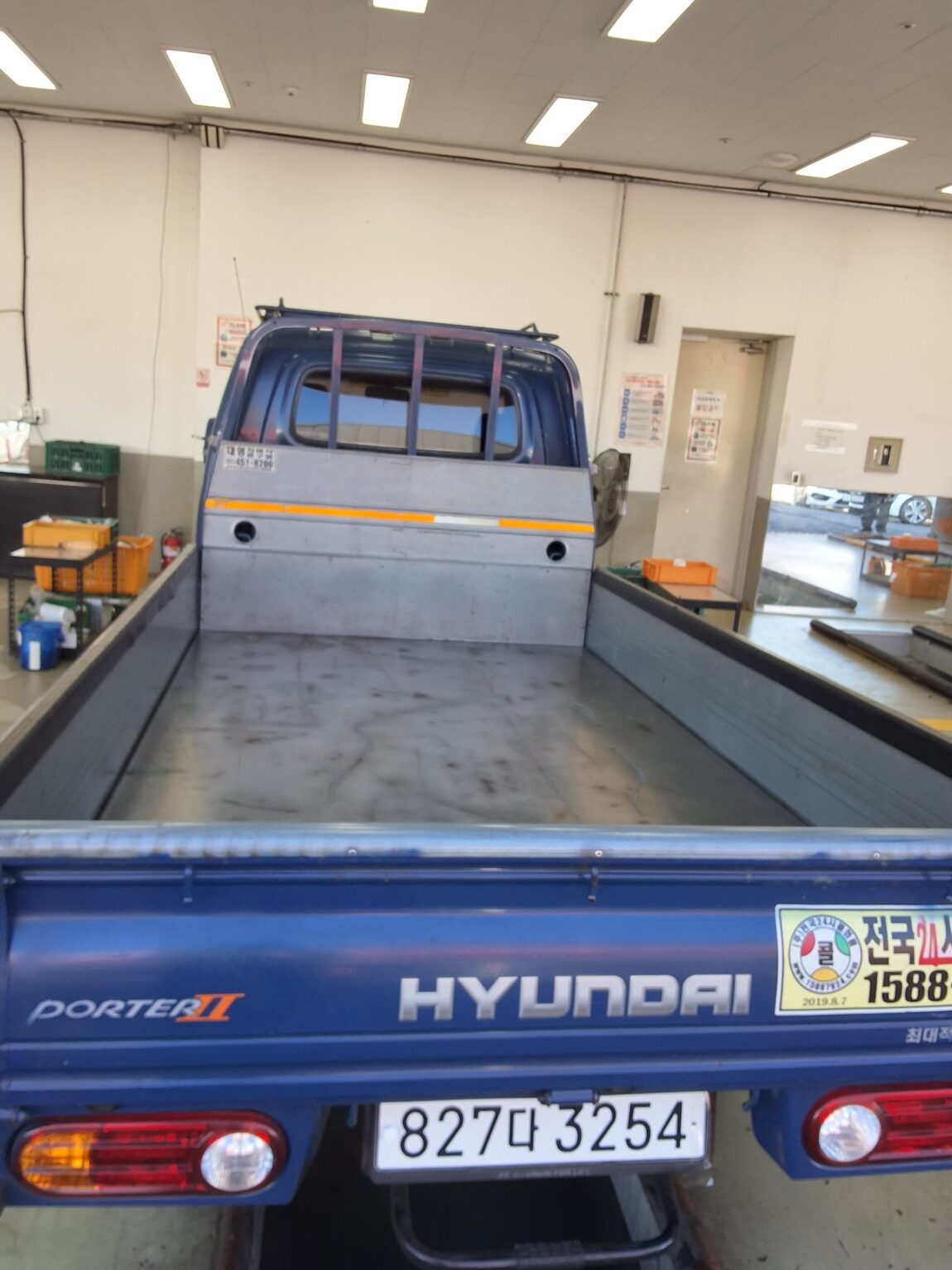 HYUNDAI PORTER II CRDi SUPER CAB EXTRA LONG WHEELBASE MODERN 2018 - zdjęcie 13