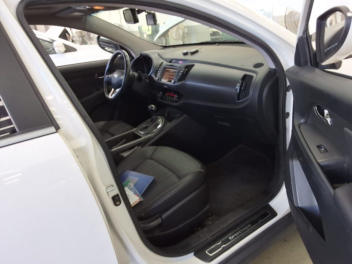 KIA SPORTAGE R DIESEL R2.0 2WD TLX PREMIUM 2013 - zdjęcie 14